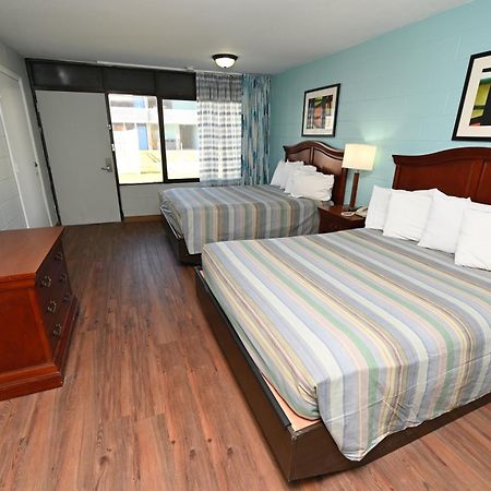 Buccaneer Inn St. George Island Room photo