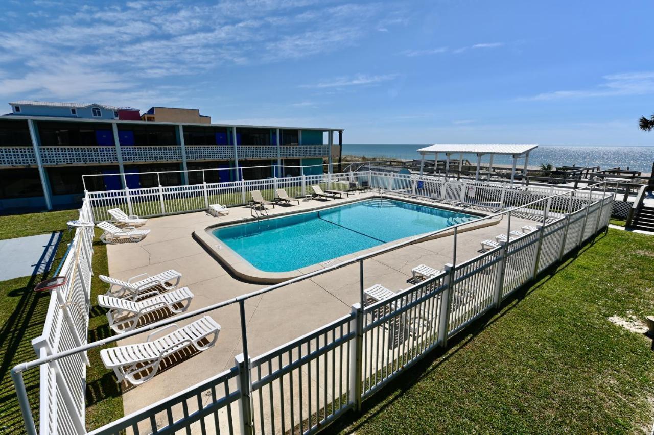 Buccaneer Inn St. George Island Exterior photo