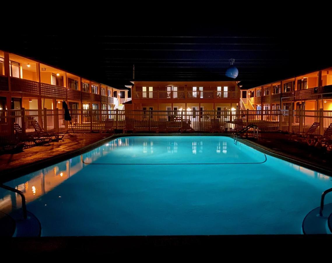 Buccaneer Inn St. George Island Exterior photo